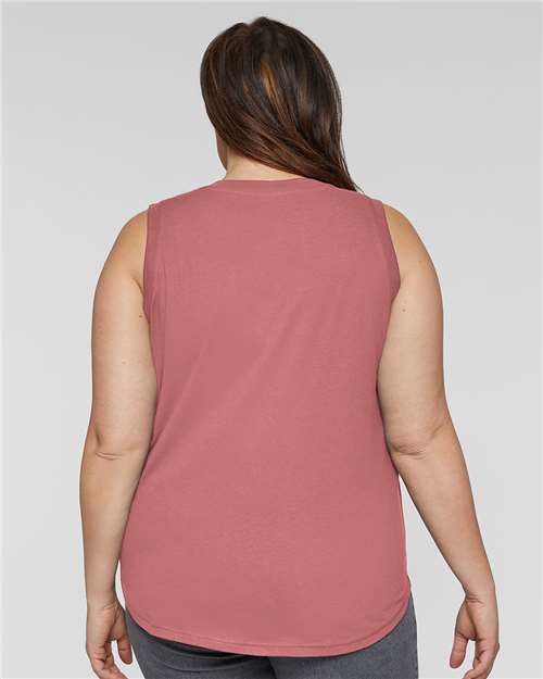LAT Women's Curvy Relaxed Fine Jersey Tank 3892