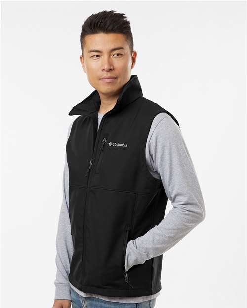 Columbia Men's Ascender™ II Soft Shell Vest 209047