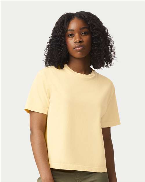 Comfort Colors Women's Garment-Dyed Heavyweight Boxy T-Shirt 3023CL