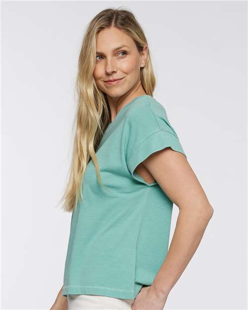 LAT Women's Relaxed Vintage Wash Tee 3502